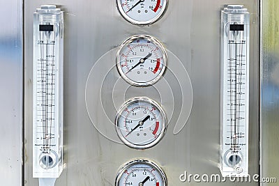 Pressure dial gauge and rotameter measuring device for measure pressure quantification and volumetric flow rate of liquid or fluid Stock Photo