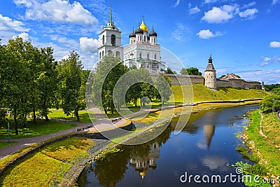 Pskov Kremlin reflecting in a river, Pskov, Russia Stock Photo