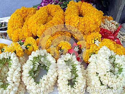 Puang malay, flower garlands at Pak Klong Talad flower market in Thailand, Asia Stock Photo