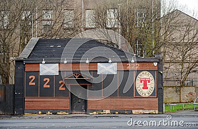 Pub with no windows in east end of Glasgow Editorial Stock Photo