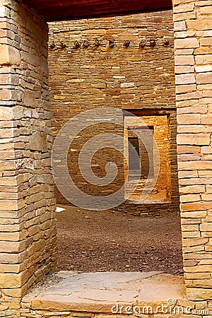 Ancient Puebloan Doorways and Masonry, Pueblo Bonito, Chaco Canyon National Historical Park, New Mexico, USA Stock Photo