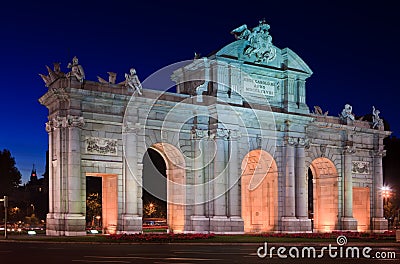 Puerta de Alcala at Night Stock Photo