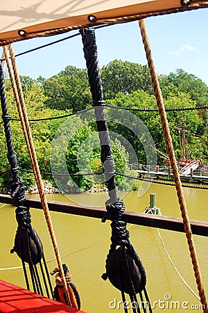 Pulleys and rigging on a recreated 16th Century British sailing ship Stock Photo