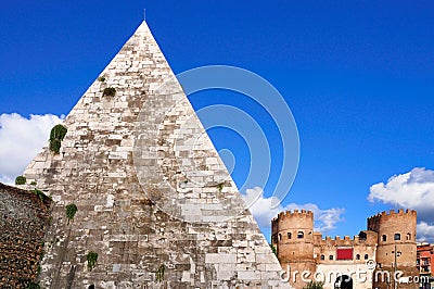 Pyramid of Cestius, Rome Stock Photo