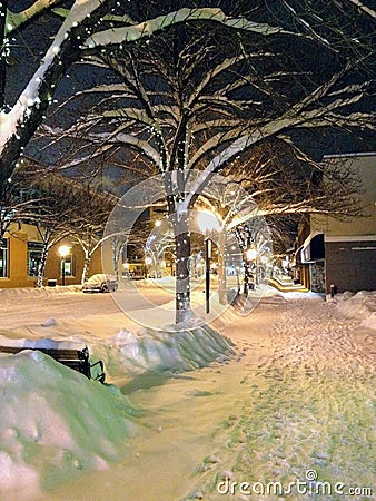 A quiet snowy night along the streets of downtown Kamloops, Brit Stock Photo