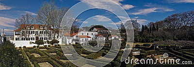 Quinta da Fidalga Palace and Gardens with box hedge. Seixal, Setubal Stock Photo