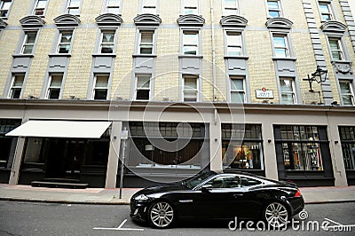 Radisson Blu Edwardian, Mercer Street at the Seven Dials has chic rooms and is located in the centre of London Editorial Stock Photo