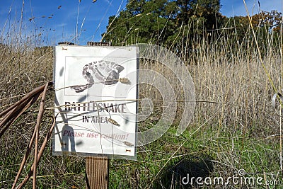Rattlesnake danger sign in California wine country Stock Photo