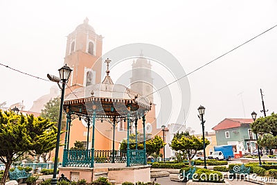 Real del Monte Hidalgo main square kiosk and church Editorial Stock Photo