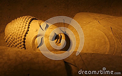 reclining buddha Stock Photo