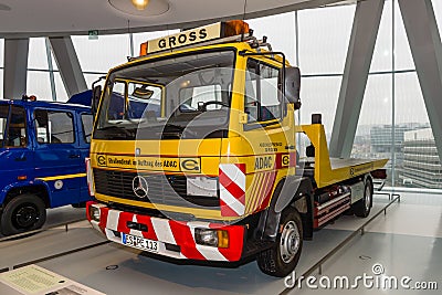 Recovery truck Mercedes-Benz 814, 1992 Editorial Stock Photo