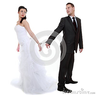 https://thumbs.dreamstime.com/x/relationship-concept-couple-divorce-crisis-break-up-ending-husband-wife-man-women-unhappy-holding-hands-handcuffs-34377383.jpg