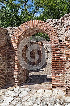 Remainings of wall and pool in The ancient Thermal Baths of Diocletianopolis, town of Hisarya, Bulgaria Stock Photo