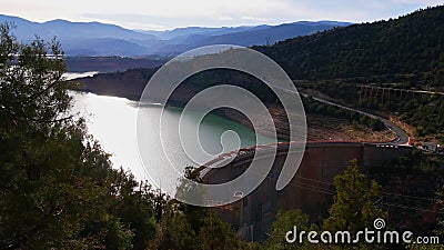 Reservoir Bin el Ouidane Dam, a major source of irrigation and energy, located south of Beni Mellal, Morocco, Africa. Stock Photo