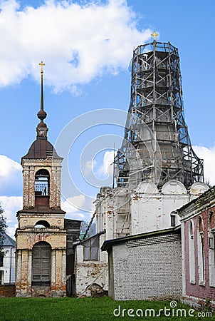 Restoration of the bell tower of a medieval church in Pereslavl-Zalessky, Russia Stock Photo