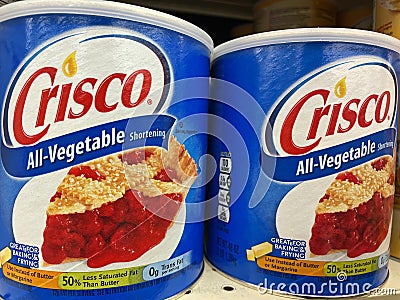 Retail store Crisco all vegetable shortening on a shelf Editorial Stock Photo