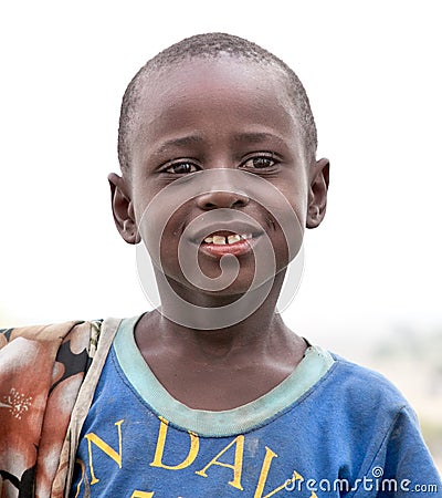 Retrato en un muchacho africano del pueblo de la <b>tribu del</b> Masai tanzania ... - retrato-en-un-muchacho-africano-del-pueblo-de-la-tribu-del-masai-tanzania-43323676