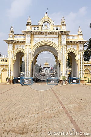Rich decorated entrance gate of Maharadja's palace in Mysore, Karnataka, India Editorial Stock Photo