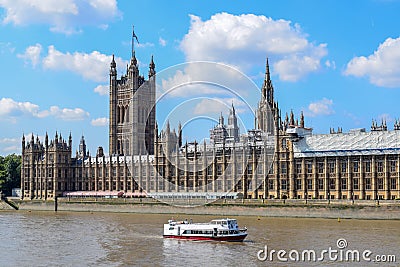 River Thames and Palace of Westminster & x28;Houses of Parliament Stock Photo