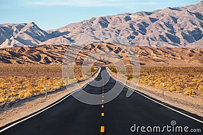 A road runs in the Death Valley National Park, California, USA Stock Photo