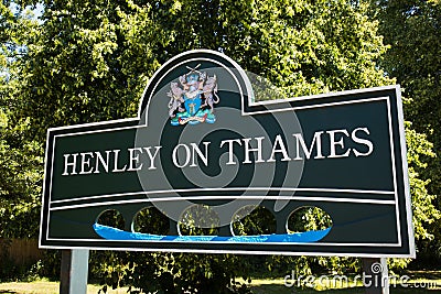 Road Sign Outside Henley On Thames In Oxfordshire UK Stock Photo