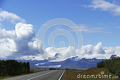 Road towards a glacier, Iceland Stock Photo