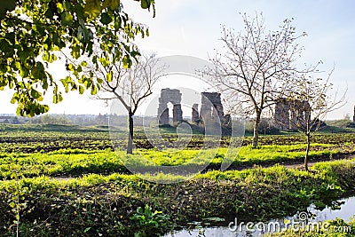 Roman acqueduct Stock Photo