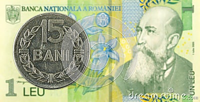 15 romanian bani coin against 1 romanian leu bank note Stock Photo