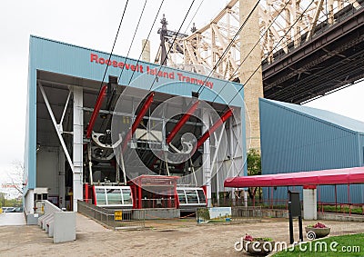 Roosevelt island tramway Editorial Stock Photo