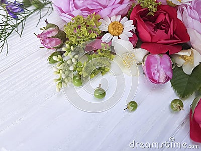 roses beautiful bouquet daisy birthday frame on a white wooden background Stock Photo