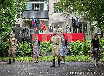 Rostov-on-don, Russia-may 9, 2020. Congratulations to the veteran from the commander of the southern district on the anniversary Editorial Stock Photo