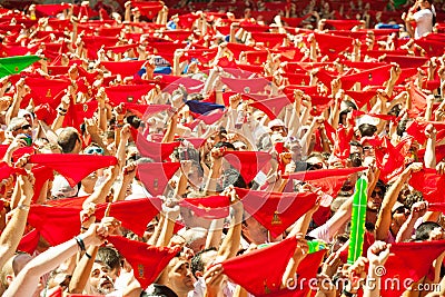 Ð¡rowd waiting the opening of San Fermin festival Editorial Stock Photo