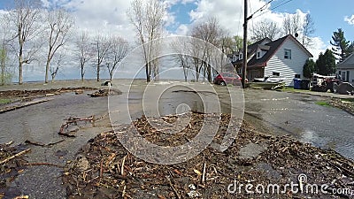 Rue inondée dans Pointe Calumet, QC Rue inondée dans Pointe Calumet, QC
