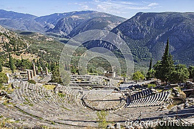 Ruins of the ancient theatre and Temple of Apollo at Delphi, Greece Stock Photo