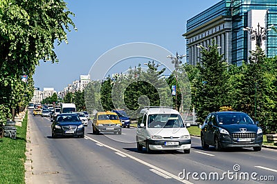 Rush Hour Traffic In Union Square Piata Unirii In Bucharest Editorial Stock Photo