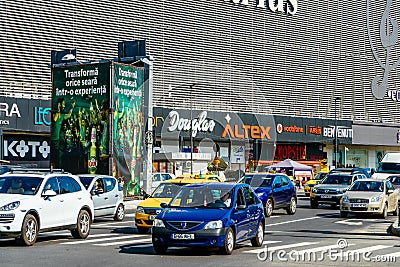 Rush Hour Traffic In Union Square Piata Unirii In Bucharest Editorial Stock Photo