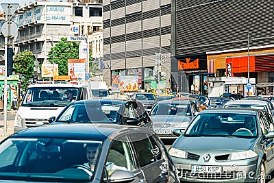 Rush Hour Traffic In Union Square Piata Unirii In Bucharest Editorial Stock Photo