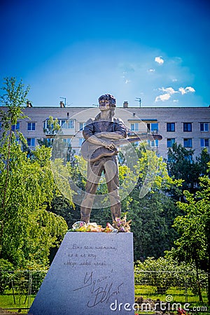 Russia,Saint-Petersburg - 16 August 2020: a monument in honor of the singer Viktor Tsoi. 30th anniversary of death. Editorial Stock Photo