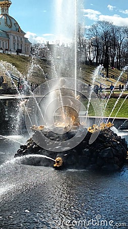 Russian palaces, fountains and parks. Editorial Stock Photo