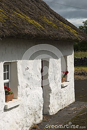 Rustic thatched cottage near Kinvara village Stock Photo