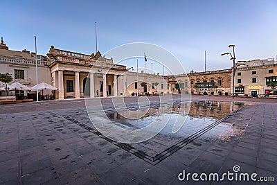 Saint George Square and Republic Street in Valletta Stock Photo