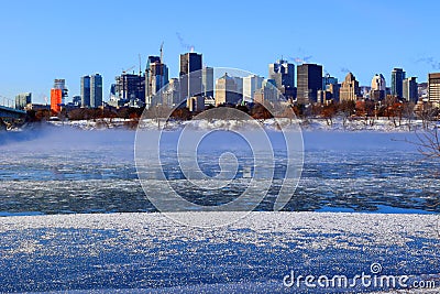 Saint-Laurence river during a very cold day Editorial Stock Photo