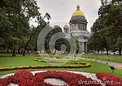 Saint Petersburg, Russia: Alexander garden at St. Isaac`s Cathedral Editorial Stock Photo