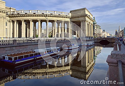 Saint Petersburg, Russia: Kazan Cathedral from Griboyedov canal Editorial Stock Photo