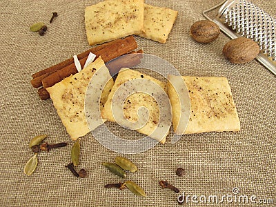 Salty crackers with coffee, cinnamon, cardamom, nutmeg, cloves and allspice Stock Photo