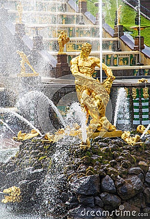 Samson and the Lion fountain in Peterhof Grand Cascade, St. Petersburg Stock Photo
