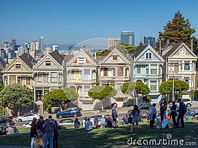 San Francisco, California, USA: Painted ladies, Victorian and Edwardian houses and buildings, Alamo Square Park Editorial Stock Photo