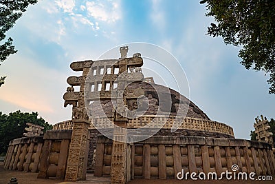 Sanchi Stupa, Ancient buddhist building, religion mystery, carved stone. Travel destination in Madhya Pradesh, India. Stock Photo