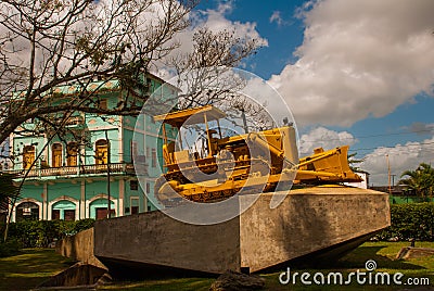 Santa Clara, Cuba: Monument yellow Escalator. Memorial of train packed with government soldiers captured by Che Guevara`s forces Editorial Stock Photo