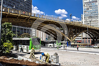 Movement of the Correio Square Bus Termianal and view of the Santa Ifigenia Viaduct in Editorial Stock Photo